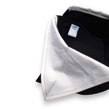 BLACK - WHITE / LARGE SET